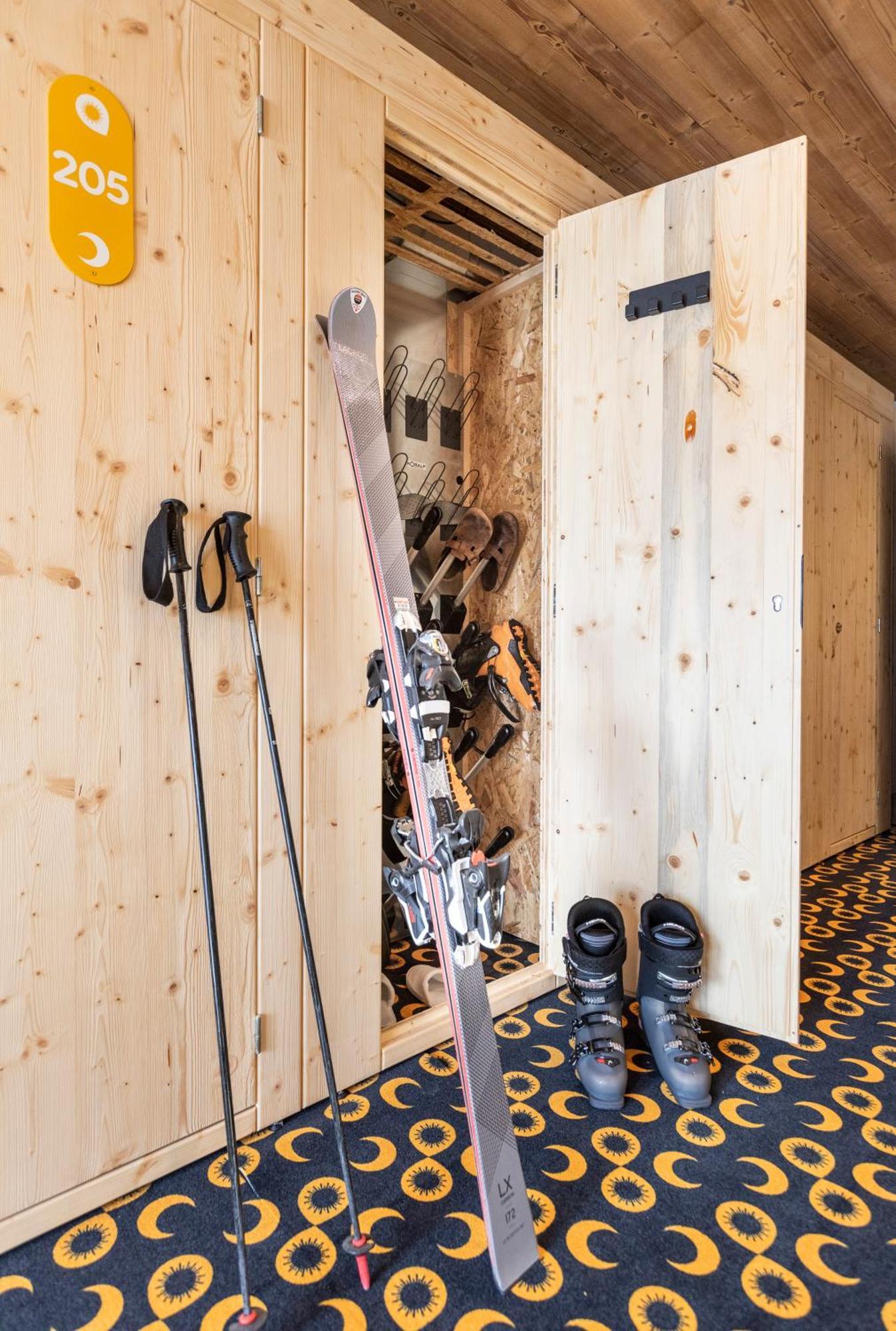 Chalet Hotelier Les Equinoxes - Val D'Isere La Daille Exterior photo